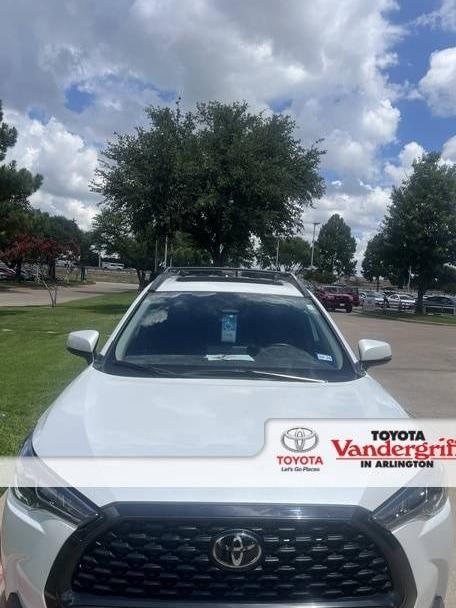 TOYOTA COROLLA CROSS 2024 7MUBAAAG6RV107822 image